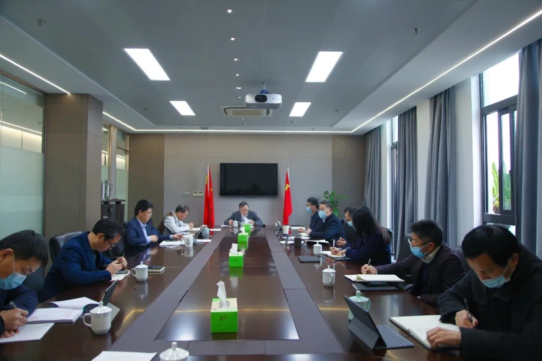 1585905632381328.jpg 640.webp (3).jpg