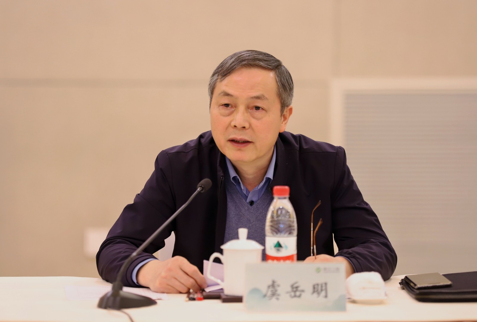 1669601303557039.jpg 虞书记.jpg