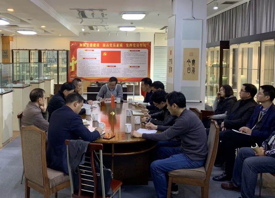 集团公司党委书记虞岳明莅临我公司开展“三服务”活动