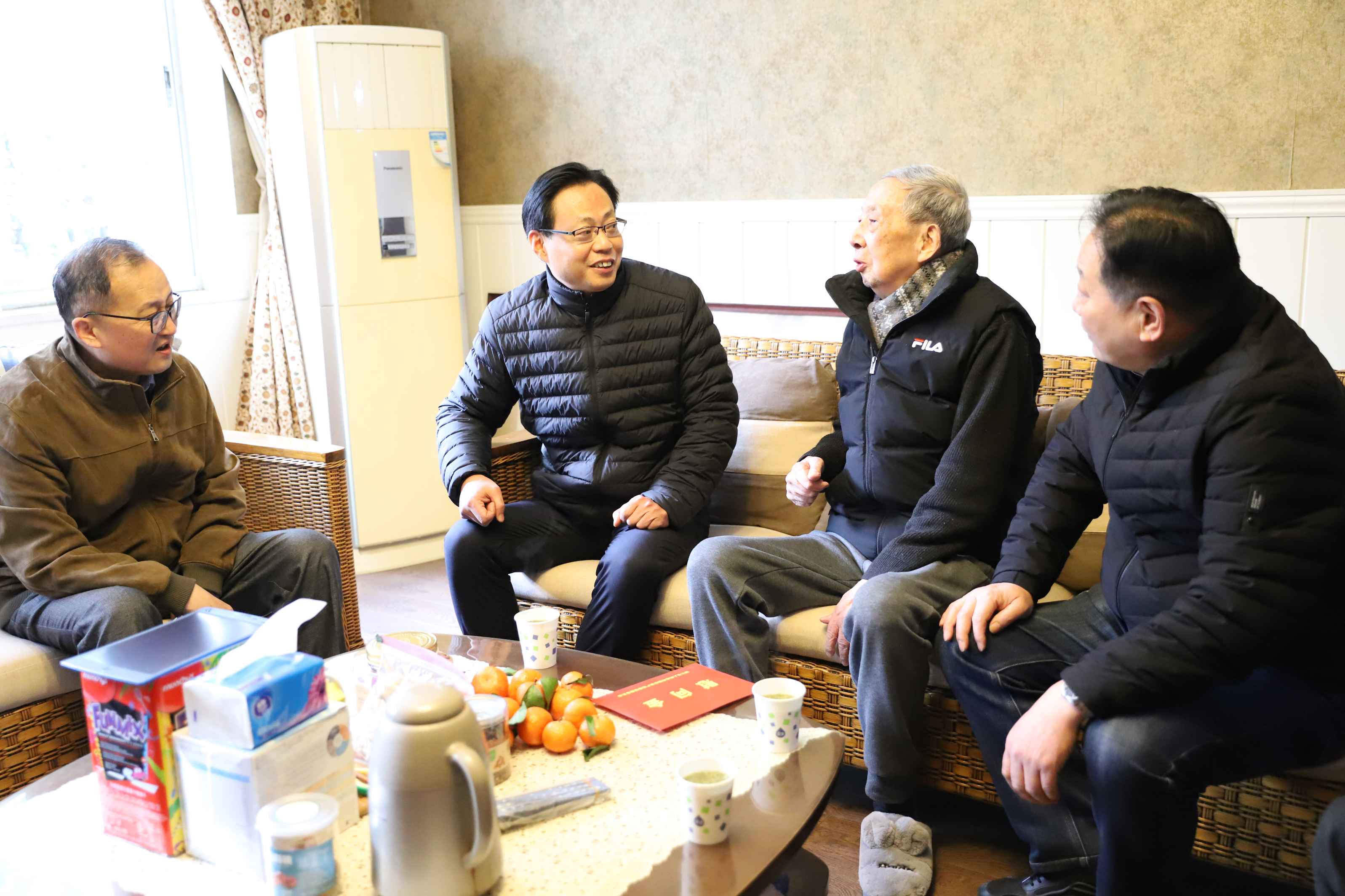 省国资委党委委员、副主任刘盛辉到开云网页版开展年度党建工作检查考核和“三服务”活动