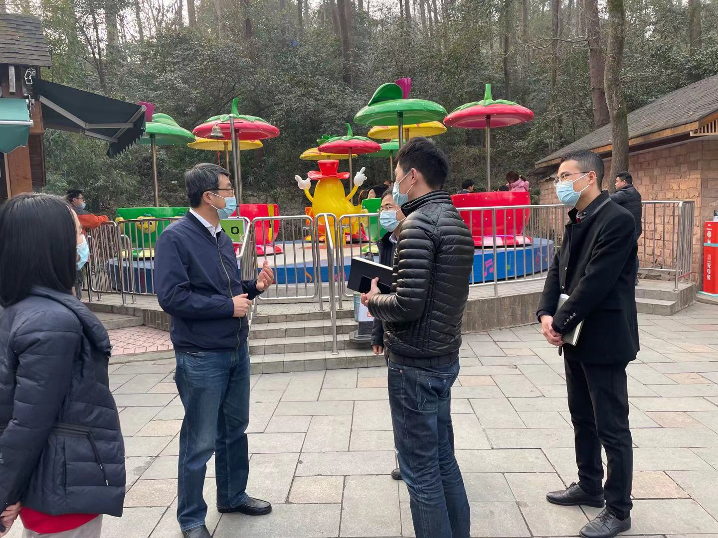 吴敏赴哎哟艺创检查安全生产、疫情防控工作