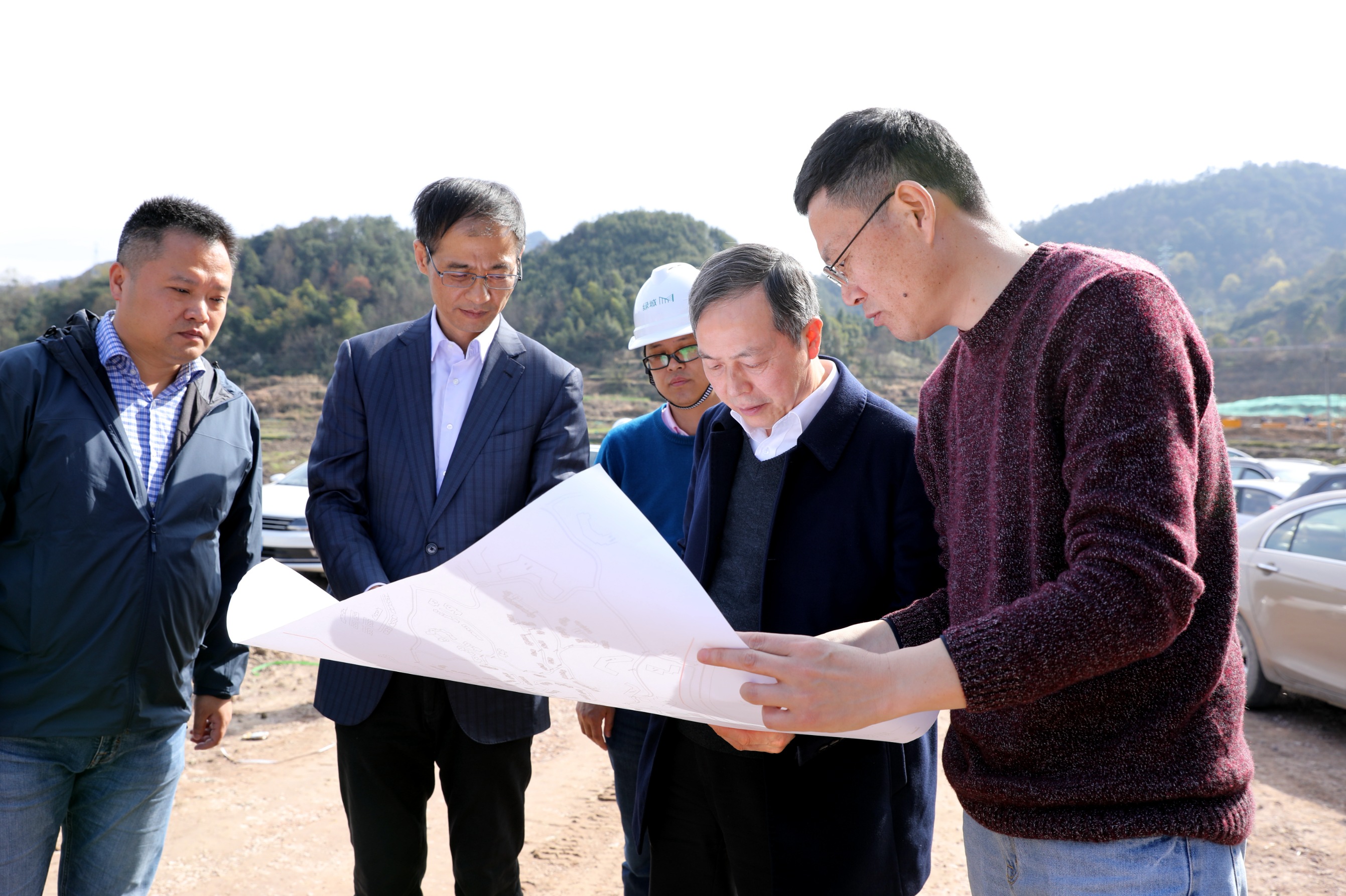 虞岳明在艺创文旅浦江公司调研时强调：力争将万年上山文化村项目打造成为国内农文旅体养融合的标杆