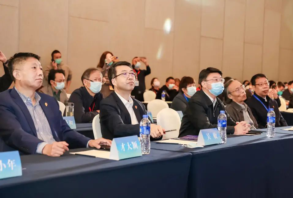 中国工艺美术产业发展大会开幕 吴敏应邀出席