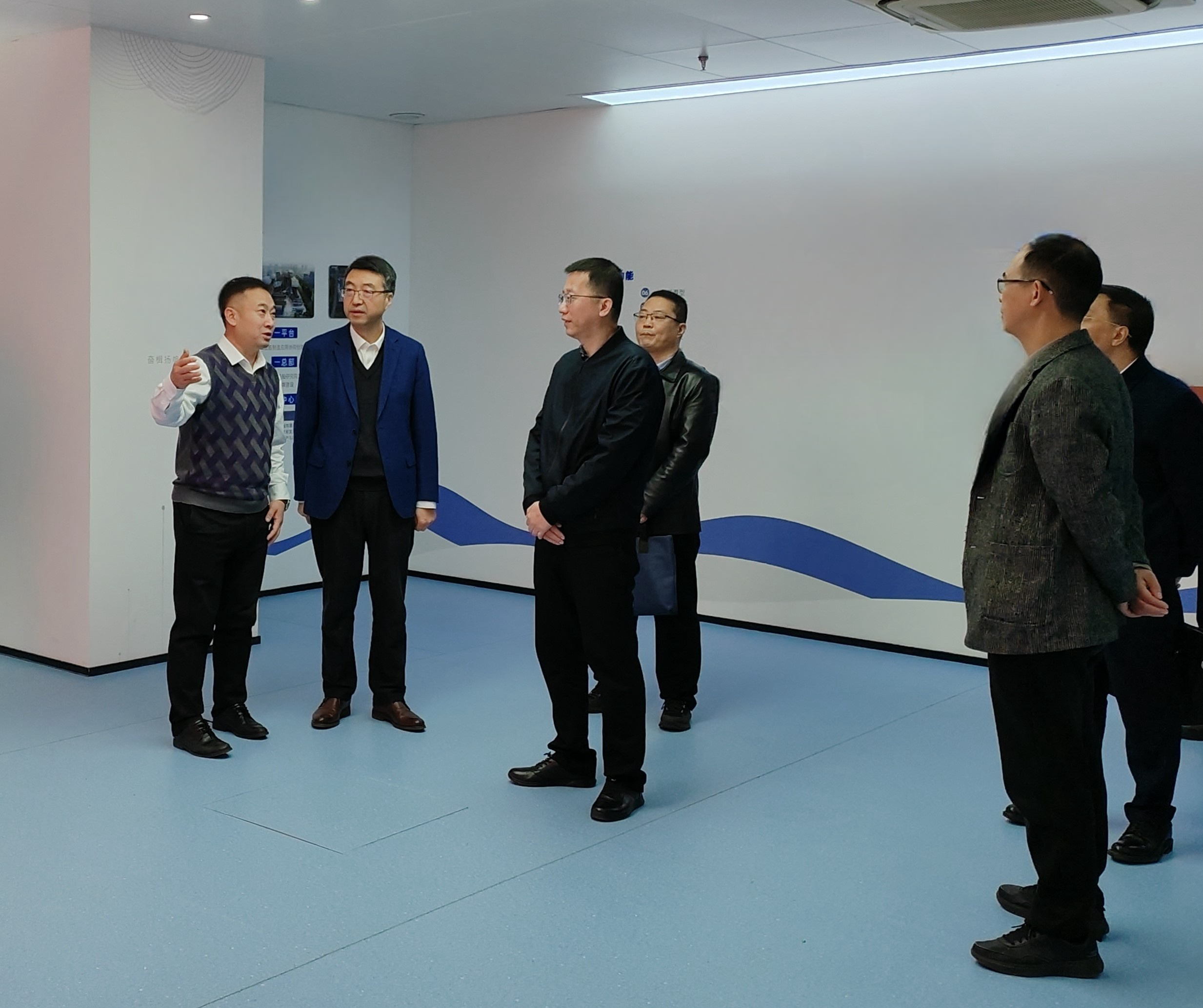 省国资委党委委员、副主任陈孝在开云网页版开展“大走访大调研大服务大解题”活动