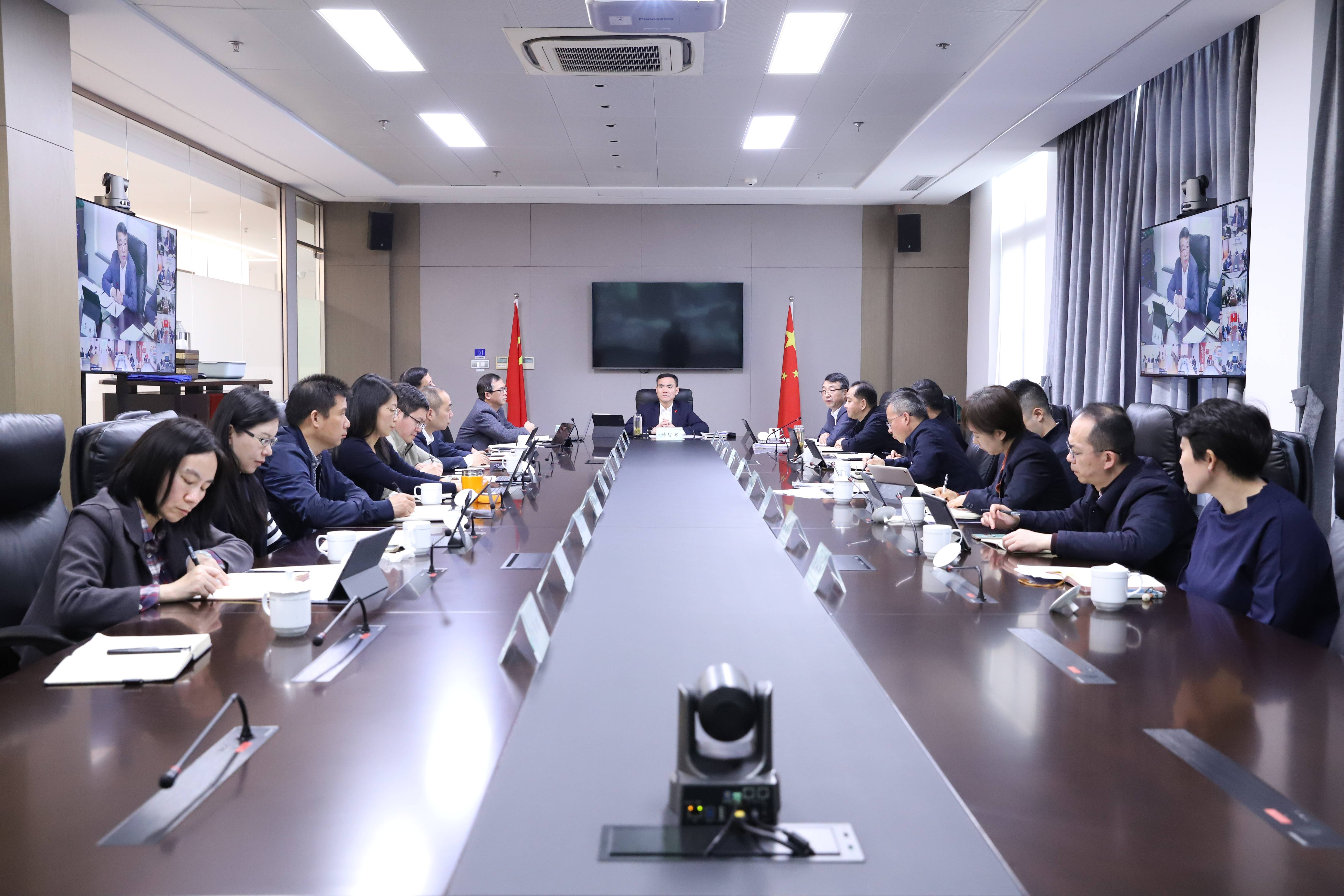 开云网页版召开党委（扩大）会议 暨一季度经营形势分析会