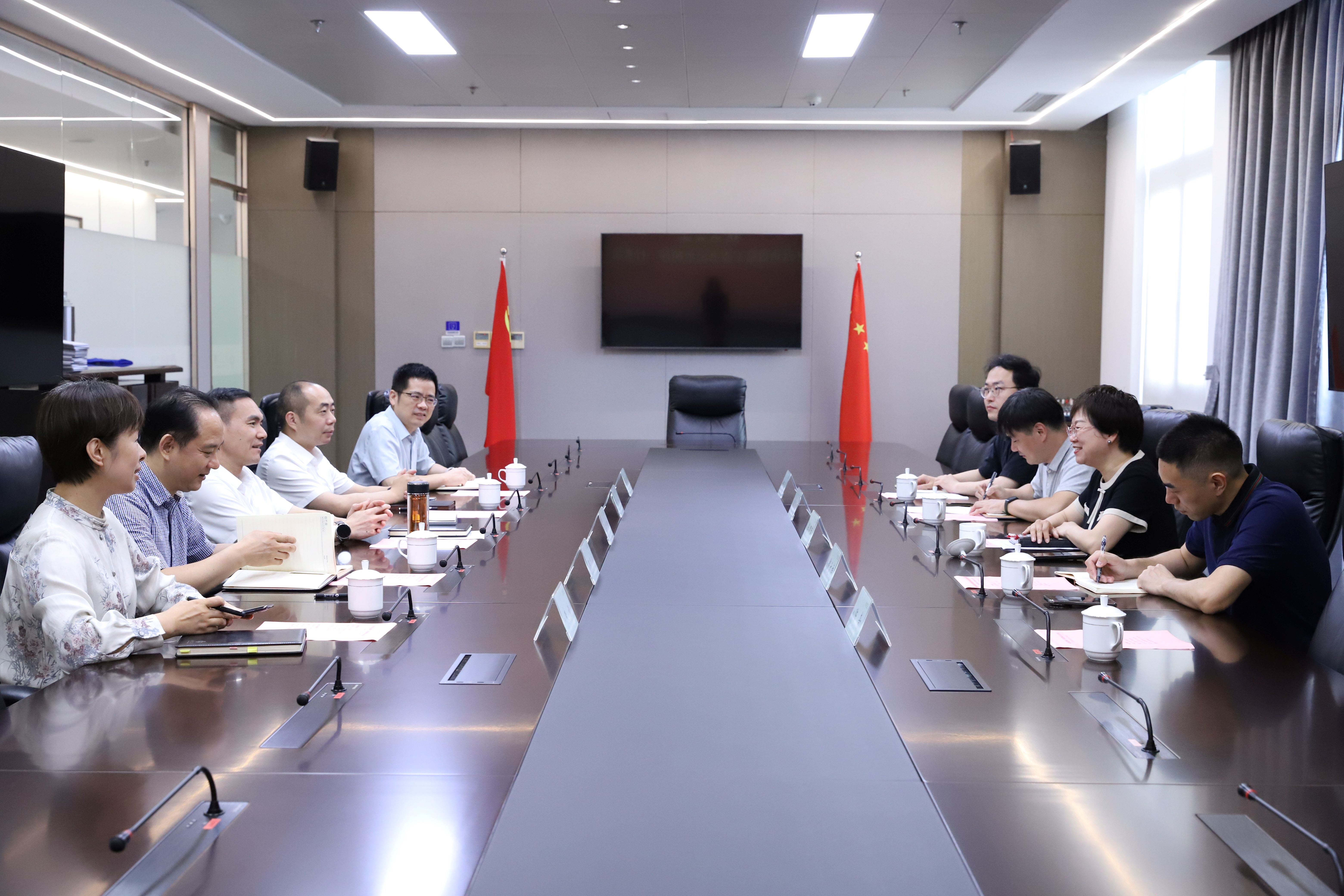杭州小营街道党工委一行到访开云网页版