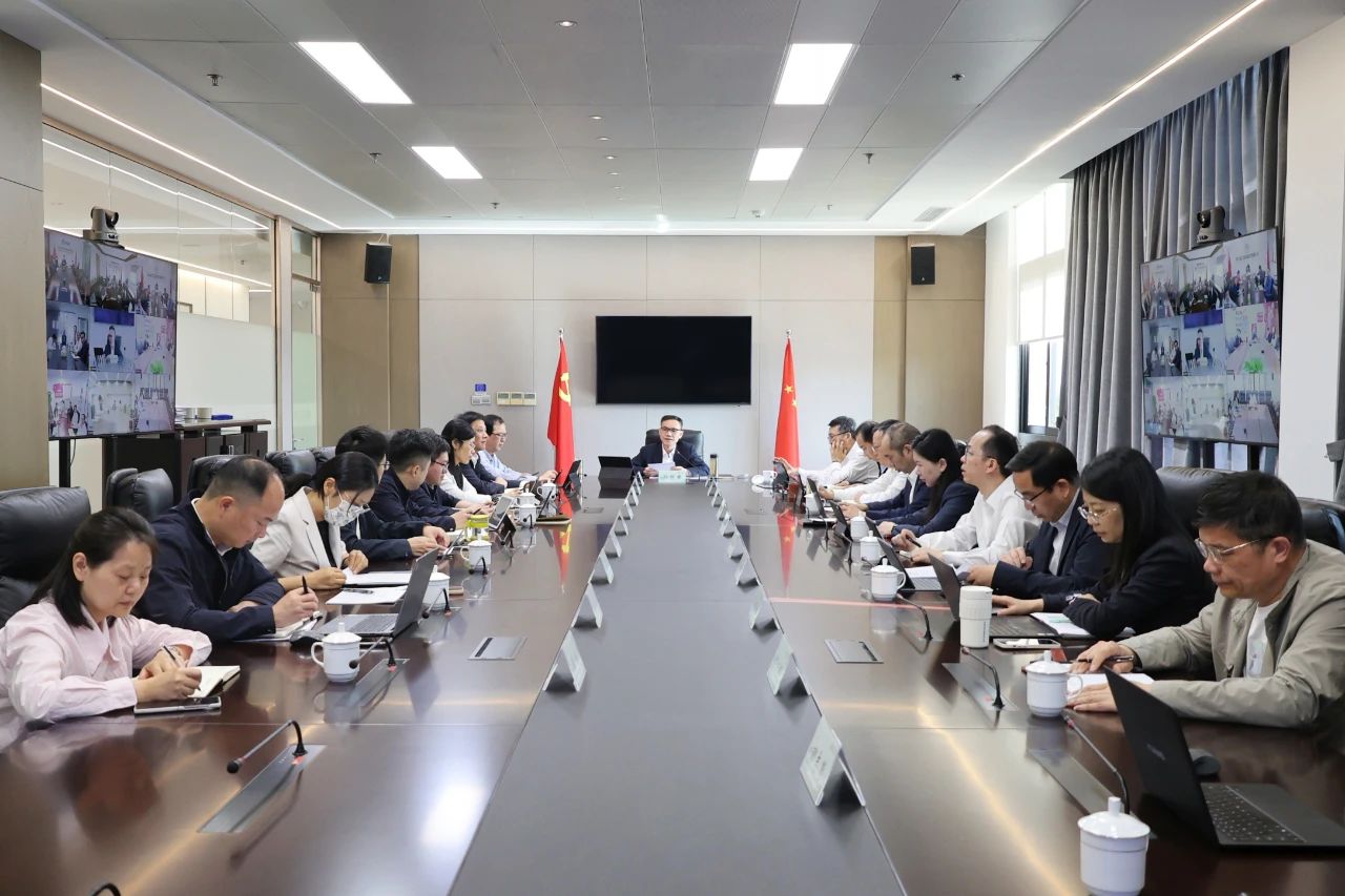开云网页版召开党委（扩大）会议暨一季度经营形势分析会